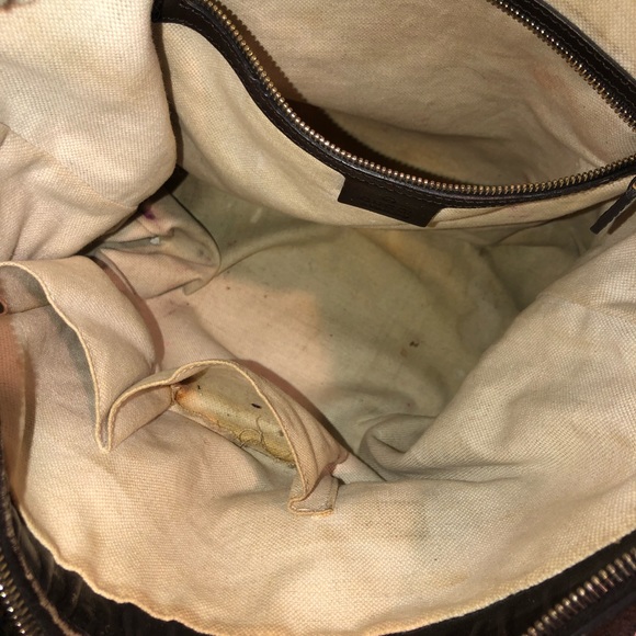 Gucci Zip Tote Shoulder Bag - Picture 4 of 8